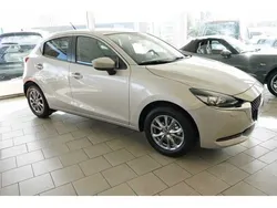 Platinum quartz Gebraucht 2023 Mazda 2 Exclusive Kleinwagen | 22.430 € (Teuer)