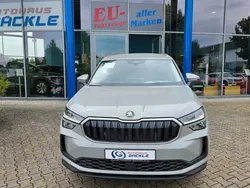 Grau Neu 2025 Skoda Kodiaq Selection SUV | 42.290 € (Guter Preis)