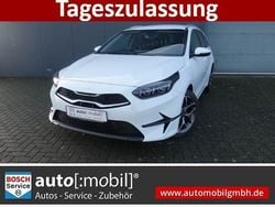 Weiss Neu 2025 Kia Ceed Sportswagon Style Kombi | 25.480 € (Guter Preis)