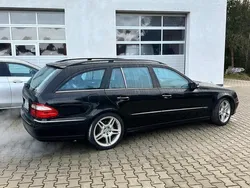 Schwarz Gebraucht 2003 Mercedes E320 Avantgarde Kombi | 3.899 €