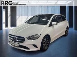 Polar weiss Gebraucht 2021 Mercedes B200 Style Van / Kleinbus | 25.960 € (Fairer Preis)