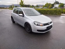 Silber Gebraucht 2010 VW Golf VI Trendline Limousine | 3.990 € (Fairer Preis)
