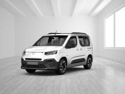 Gelatoweiss Neu 2025 Fiat Doblò Van / Kleinbus | 31.980 € (Etwas zu teuer)