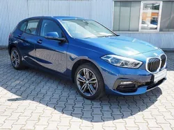 Blau Gebraucht 2024 BMW 118 Sport Line Kleinwagen | 25.880 € (Guter Preis)