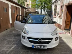Weiß Gebraucht 2013 Opel Adam Glam Kleinwagen | 6.000 € (Fairer Preis)