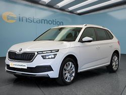 Weiß Gebraucht 2022 Skoda Kamiq SUV | 23.749 € (Guter Preis)