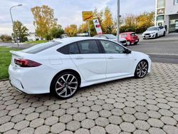 Schneeweiss/summitwhite/arctic Gebraucht 2021 Opel Insignia Kleinwagen | 31.900 € (Teuer)