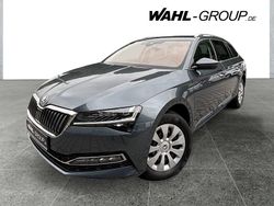 Grau Gebraucht 2021 Skoda Superb Style Kombi | 34.590 € (Teuer)
