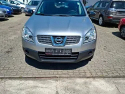 Silber Gebraucht 2009 Nissan Qashqai Visia SUV | 4.100 € (Guter Preis)