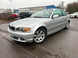 Silber Gebraucht 2003 BMW 320 Sport Line Coupé | 11.480 €
