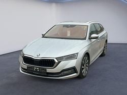 Silber Gebraucht 2020 Skoda Octavia Style Kombi | 20.595 € (Fairer Preis)