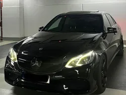 Schwarz Gebraucht 2013 Mercedes E63 AMG Limousine | 18.499 €