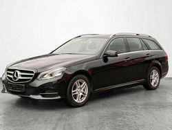Obsidianschwarz metalliclack Gebraucht 2014 Mercedes E200 Kombi | 11.999 € (Guter Preis)