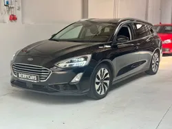 Schwarz Gebraucht 2019 Ford Focus Limousine | 11.990 € (Guter Preis)