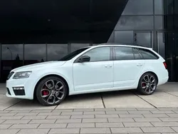 Weiß Gebraucht 2015 Skoda Octavia RS Kombi | 16.999 € (Fairer Preis)