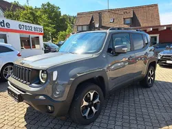 Grau Gebraucht 2021 Jeep Renegade Trailhawk SUV | 21.400 € (Fairer Preis)
