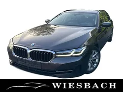 Grau Gebraucht 2020 BMW 520 Sport Line Kombi | 26.370 € (Guter Preis)