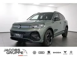 Grün Gebraucht 2024 VW Tiguan Style SUV | 47.960 € (Superpreis)