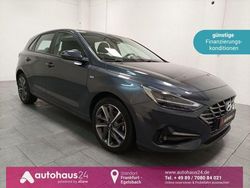 Grau Gebraucht 2022 Hyundai i30 Trend Limousine | 13.970 € (Guter Preis)