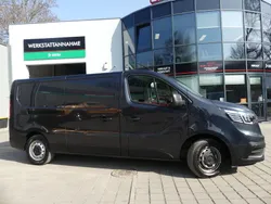 Grau comete Gebraucht 2022 Renault Trafic Van | 21.800 €