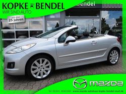 Silber (metallic) Gebraucht 2010 Peugeot 207 CC Platinum Cabrio | 5.420 € (Guter Preis)