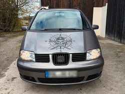 Gold Gebraucht 2005 Seat Alhambra Van / Kleinbus | 3.950 €