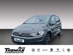 Uranograu Gebraucht 2024 VW Touran Move Van / Kleinbus | 36.980 € (Fairer Preis)