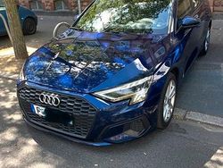 Blau Gebraucht 2021 Audi A3 Limousine | 26.300 € (Etwas zu teuer)