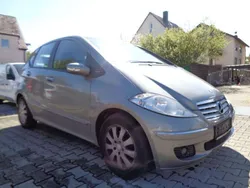 Beige Gebraucht 2008 Mercedes A160 Elegance Limousine | 1.250 € (Fairer Preis)