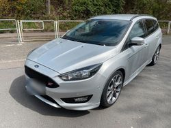 Silber Gebraucht 2018 Ford Focus ST Kombi | 16.900 € (Teuer)
