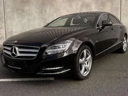 Obsidianschwarz Gebraucht 2012 Mercedes CLS350 Coupé | 25.900 € (Fairer Preis)