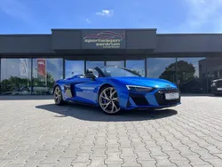 Blau Neu 2024 Audi R8 Spyder Performance Cabrio | 219.985 €