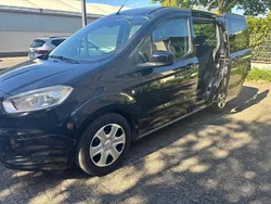 Schwarz Gebraucht 2015 Ford Tourneo Courier Van / Kleinbus | 6.750 € (Superpreis)