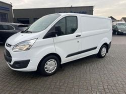 Weiß Gebraucht 2016 Ford Transit Custom Trend Van / Kleinbus | 8.950 € (Guter Preis)