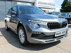 Grau Gebraucht 2024 Skoda Kamiq Selection SUV | 23.950 € (Fairer Preis)