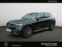 Lack obsidianschwarz Gebraucht 2024 Mercedes GLC300e AMG SUV | 63.900 € (Fairer Preis)