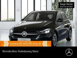 Schwarz Gebraucht 2024 Mercedes B200 Progressive Van / Kleinbus | 30.990 € (Guter Preis)