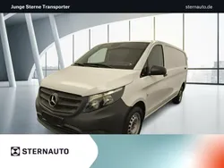Arktikweiß Gebraucht 2023 Mercedes Vito Van / Kleinbus | 32.071 € (Guter Preis)