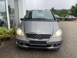Kometgrau metalliclack Gebraucht 2005 Mercedes A150 Kleinwagen | 3.900 € (Teuer)