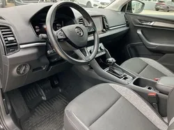 Schwarz Gebraucht 2020 Skoda Karoq Drive SUV | 22.890 € (Fairer Preis)