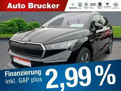 Schwarz Gebraucht 2021 Skoda Enyaq iV Loft SUV | 32.670 € (Fairer Preis)