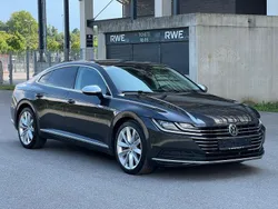 Grau Gebraucht 2018 VW Arteon Elegance Limousine | 19.890 € (Fairer Preis)