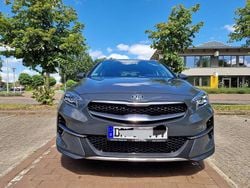 Grau Gebraucht 2021 Kia XCeed SUV | 13.999 € (Fairer Preis)