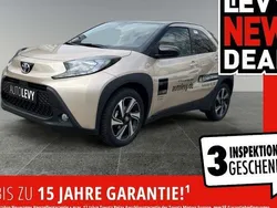 Beige Neu 2025 Toyota Aygo Kleinwagen | 18.846 €
