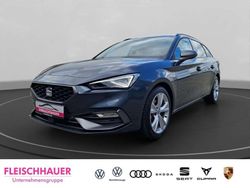 Grau (magnetic tech grey) Gebraucht 2024 Seat Leon FR Kombi | 26.900 € (Fairer Preis)