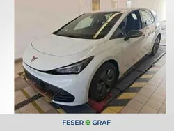 Eisweiß Gebraucht 2023 Cupra Born Kleinwagen | 25.950 €
