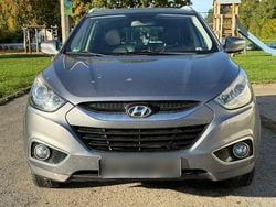 Grau Gebraucht 2013 Hyundai Tucson SUV | 8.299 €