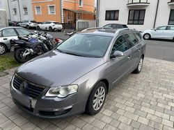 Grau Gebraucht 2006 VW Passat Comfortline Kombi | 2.600 € (Fairer Preis)