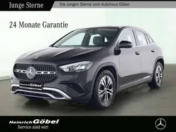 Schwarz Gebraucht 2023 Mercedes GLA200 Progressive SUV | 39.900 € (Fairer Preis)