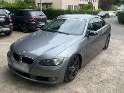 Grau Gebraucht 2006 BMW 325 Coupé | 8.600 €